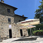 Castello Malaspina Di Pregola outside