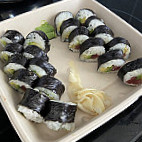 Tyo Sushi food