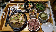 Yi Xin Yuan Sushi Serenity Vegetarian food