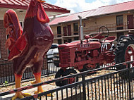 Red Rooster Pancake House outside