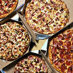 Lake Keowee Pizza Inc food