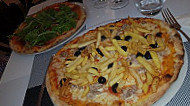 Pizzeria Da Flowers food