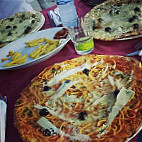 Pizzeria Quo Vadis food