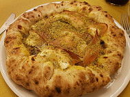 Antica Pizzeria Napoletana food