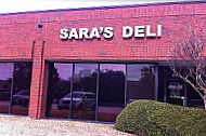 Sara's Deli outside