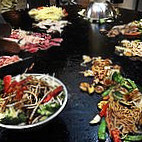Sizzle Mongolian Grill food