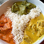 Singh's Kitchen food