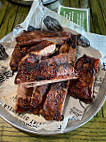 Old Carolina Barbecue Company Stow food