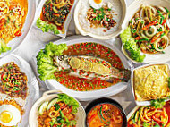 Beragas Tomyam Seafood food