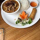 Cha Baa Thai food