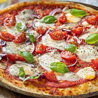 Mozzarella Pizzeria food