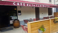 Le Cafe De La Clairette outside