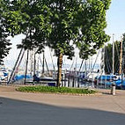 Restaurant Commodore im Wurttembergischen Yachtclub Friedrichshafen outside