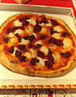 Antonio La Pizza food