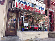 Isaak Steve's Pizza outside