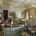 Afternoon Tea at The Lanesborough outside