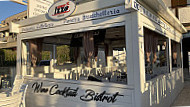 Vistamare Authentic Cafe Bistrot inside