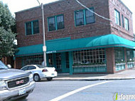 Amighetti's Bakeries & Cafes outside