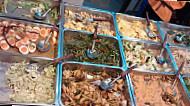 Vegetarian Food Stall Ploenjit food