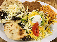 Taqueria Mexicano Grille food