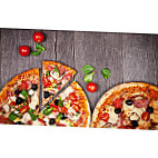 Amicos Exotic Pizza food