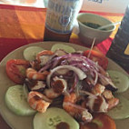 Mariscos Los Gavilanes food