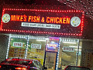 Mikes Fish And Chicken outside