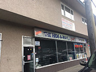 The Hideaway Cafe outside