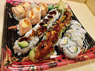 Yoshi Sushi Japanese food