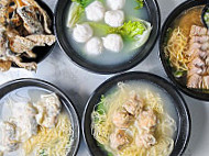 New Yuen Kee Noodles Tea Room food