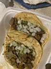 Tacos Los Guachi's food