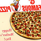 Guallpa's Famous Pizza food