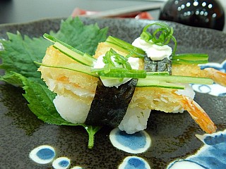 Tominaga Sushi Bar
