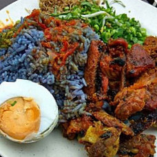 Nasi Kerabu Kambing Bakar Kok Lanas