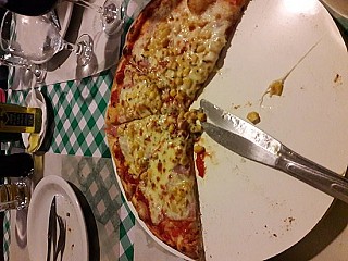 Pizzaria Italia