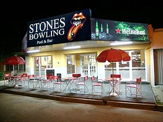Stones Bowling