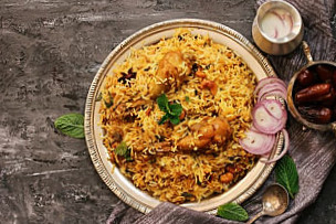 Hydrabadi Matka Biryani