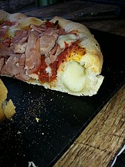 xav pizza