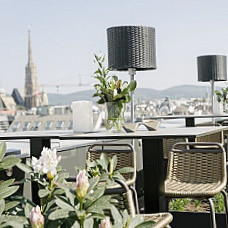 Atmosphere Rooftop Bar - The Ritz-Carlton, Vienna