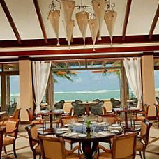 The Beach Club - St. Regis Bahia Beach Hotel