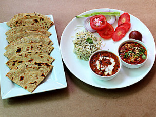 Shri Hari Kitchen