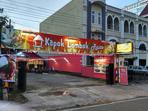 Kapok Lombok Resto Samarinda