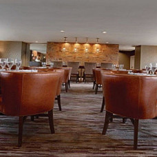 Granada Bar and Grill-Embassy Suites by Hilton