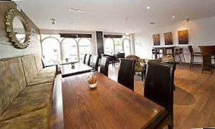 The Yard Function Room