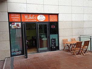 Mikel's Café Snackbar