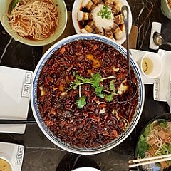 Sichuan Paradise 天府人家