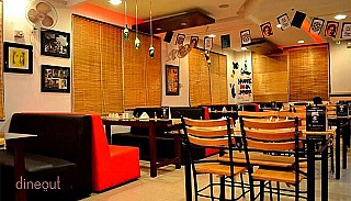 Bamey's Restro Cafe
