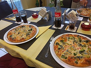 Pizzeria-Life