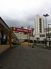 McDonald's Anhaia Mello