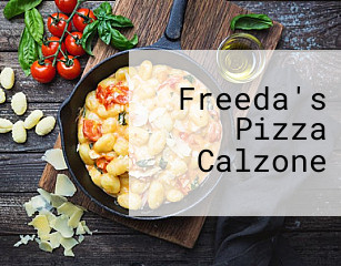 Freeda's Pizza Calzone